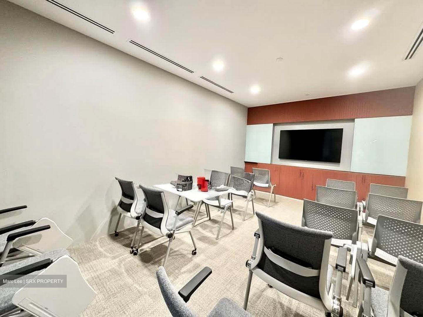 Wisma Atria (D9), Office #580941731
